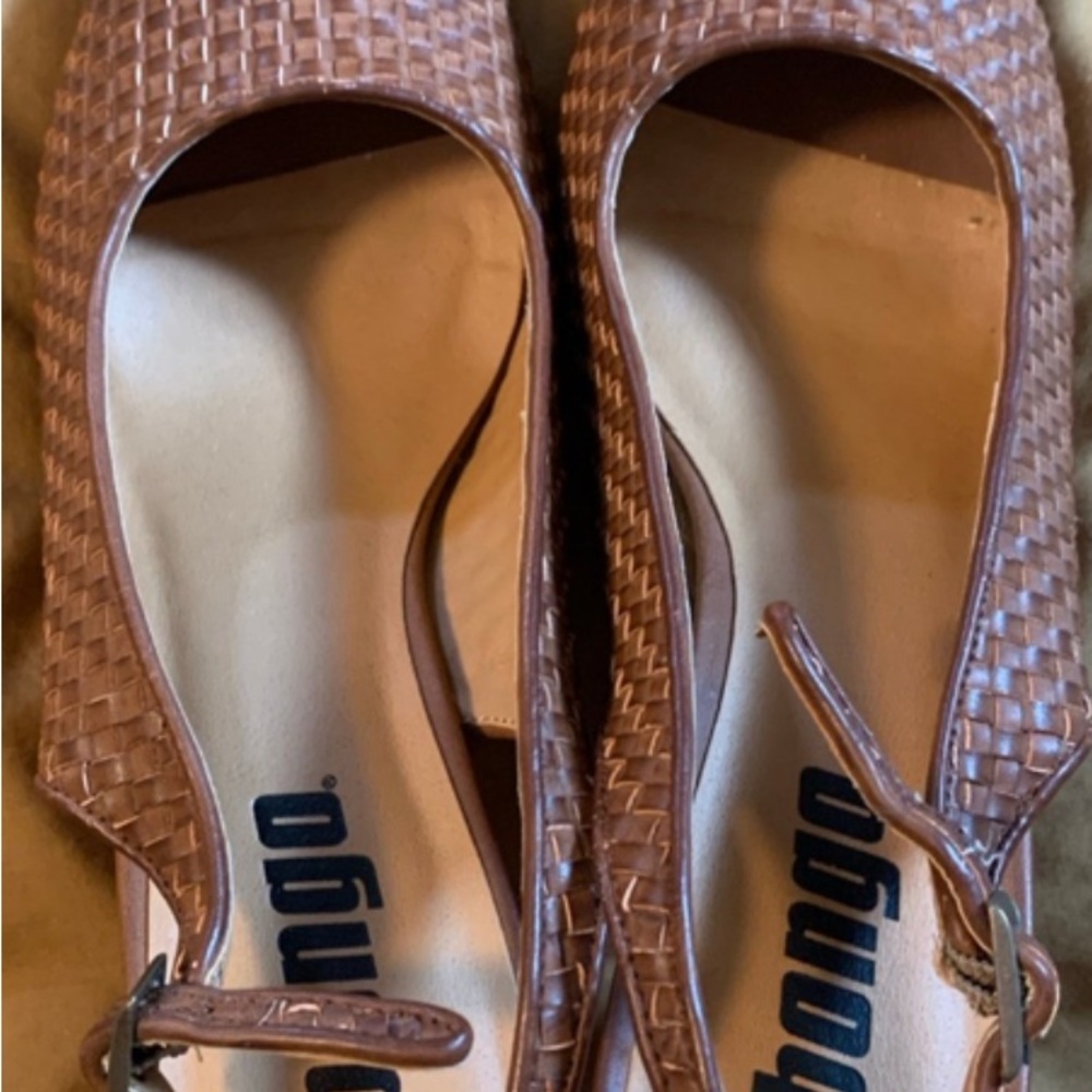 Sling back 3”heels